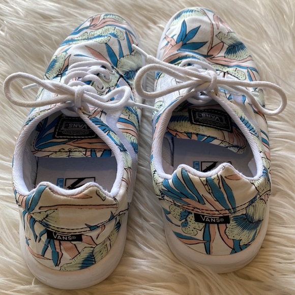 Vans Tropical Leaves Ultra Crush Plimsolls Old School True White Size 9 - Picture 5 of 9